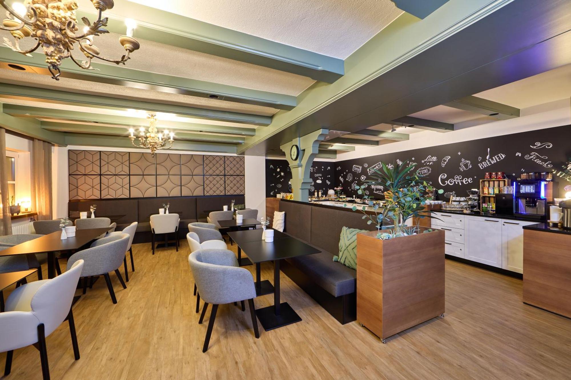 Hotel Alter Wirth Geretsried Esterno foto
